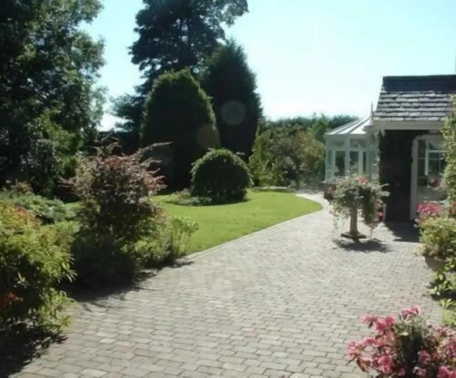 Bessiestown Country Guesthouse