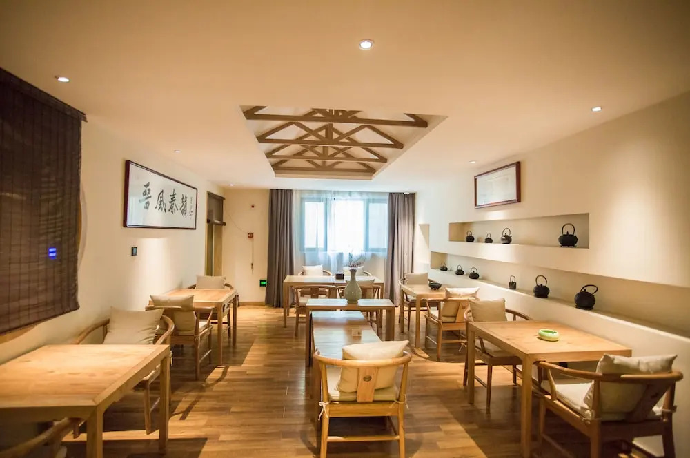 Qianna Chengji Hotel