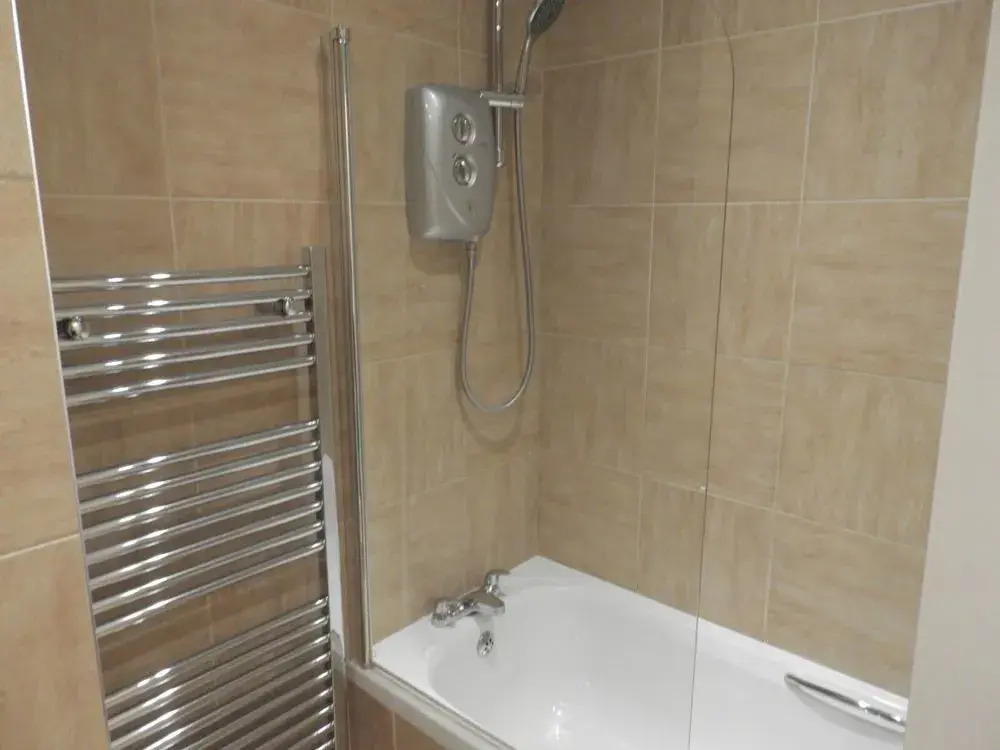 Acacia Road Apartment