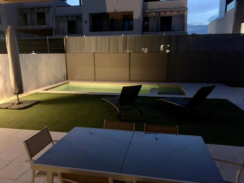 Agradable chalet con piscina privada cerca de Madrid