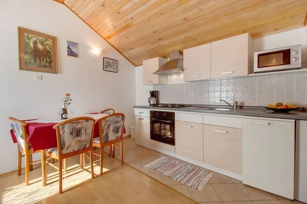 Apartment Bozena 1-4
