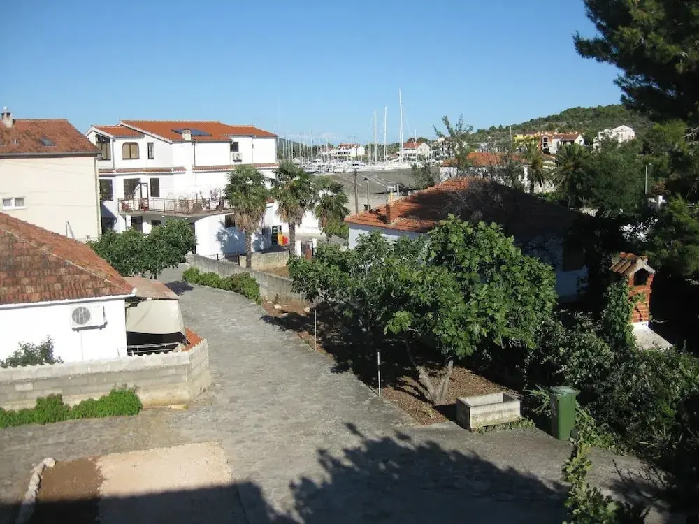 Apartments Paula - One Bedroom Apartment With Terrace 3