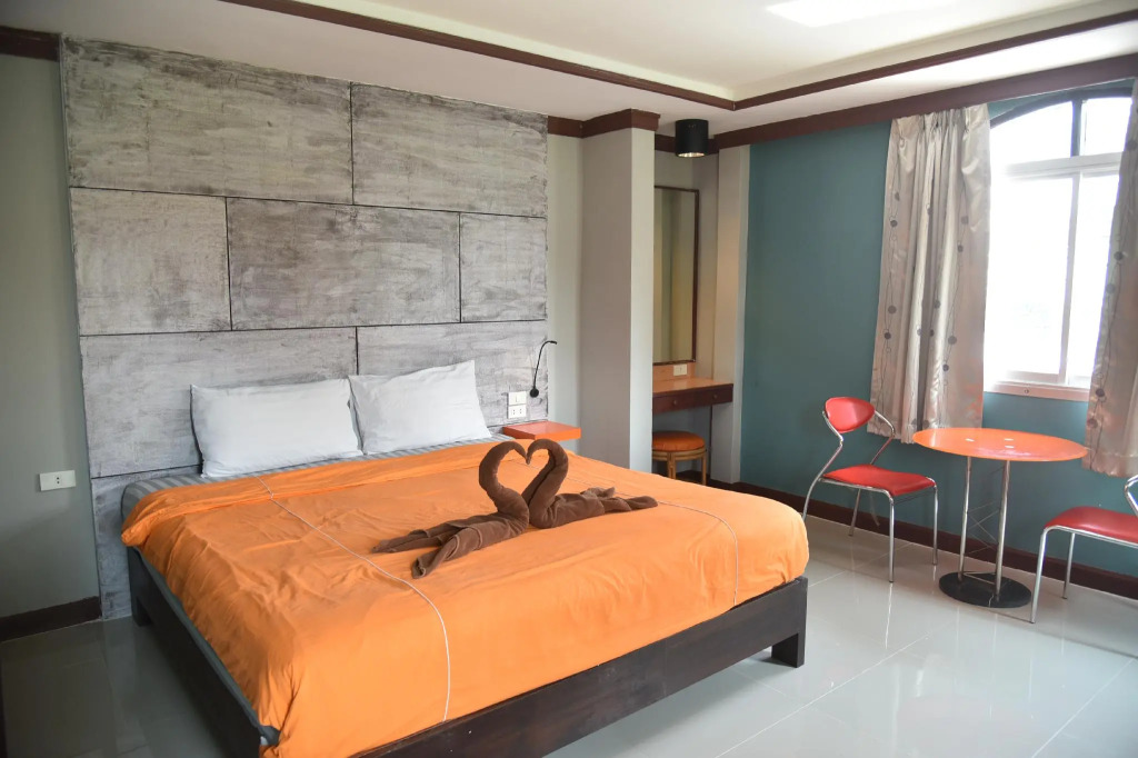 The Palm Delight Lodge