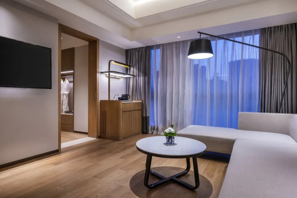 Novotel Shanghai JingAn