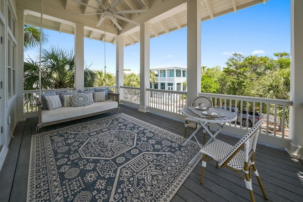 Stella By The Sea 3 Bedroom Home by RedAwning