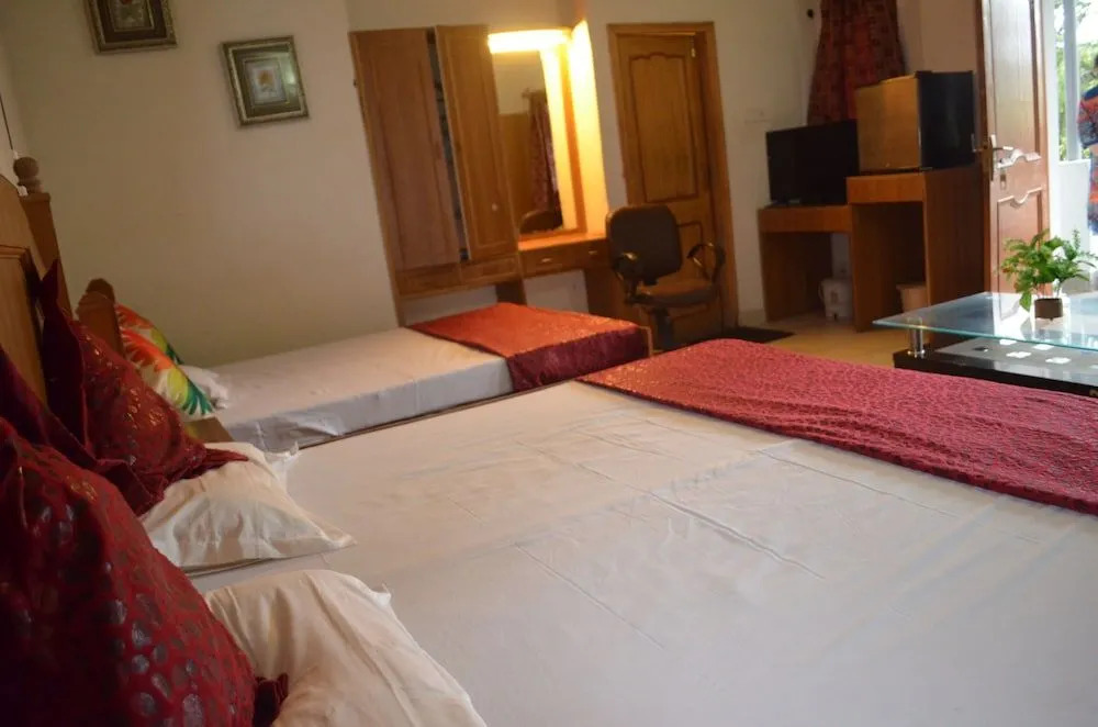 Hotel Centre Point Resorts Palampur