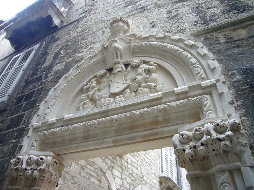 Palace Augubio