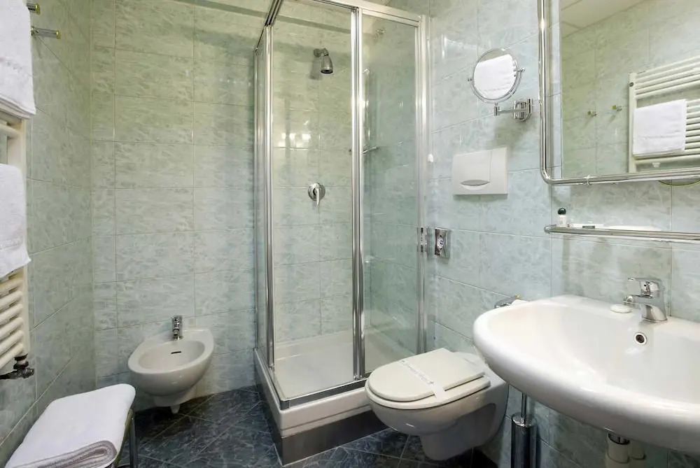 Hotel Iris