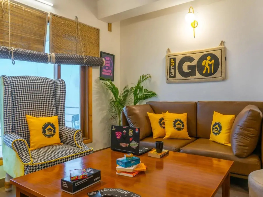 The Hosteller Mussoorie, Mall Road