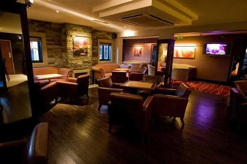 Highways Hotel