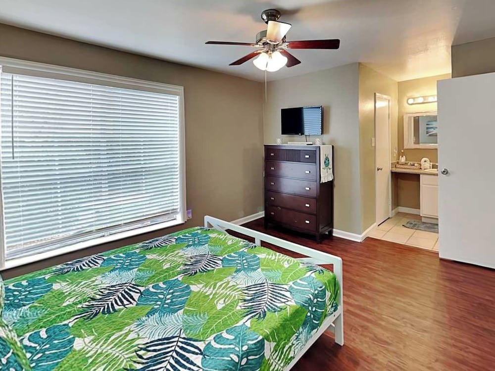Babe's Place by Ryson Vacation Rentals