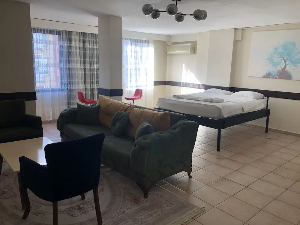 Khalkedon Suite
