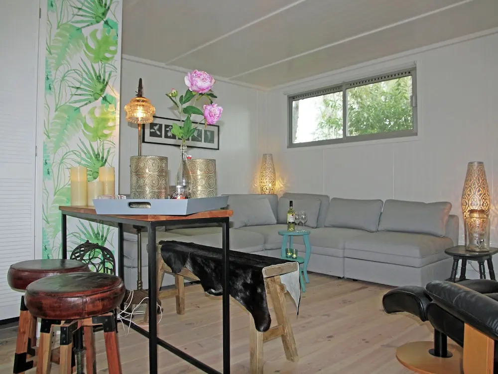 Cosy Holiday Home in Loosdrecht With Pool