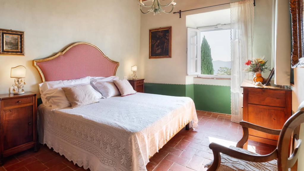 VILLA PRIMO SOLE 22, Emma Villas
