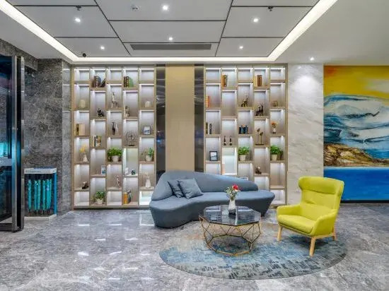 Bojin Hotel (Hubei Metro Station Branch, Luohu Port)