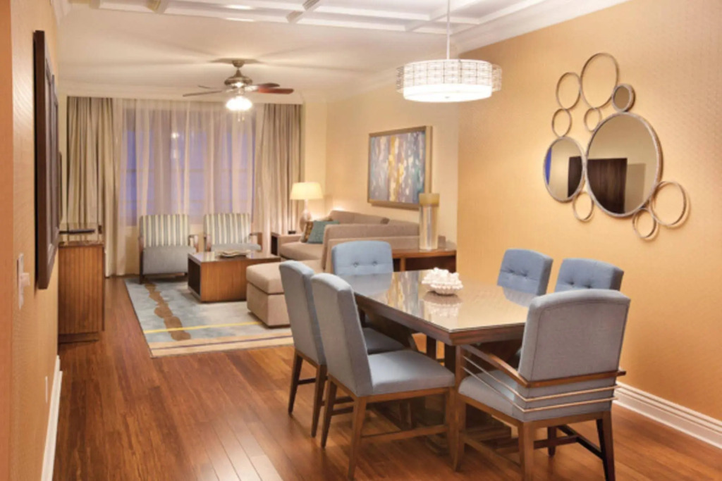 Emerald Grande 922
