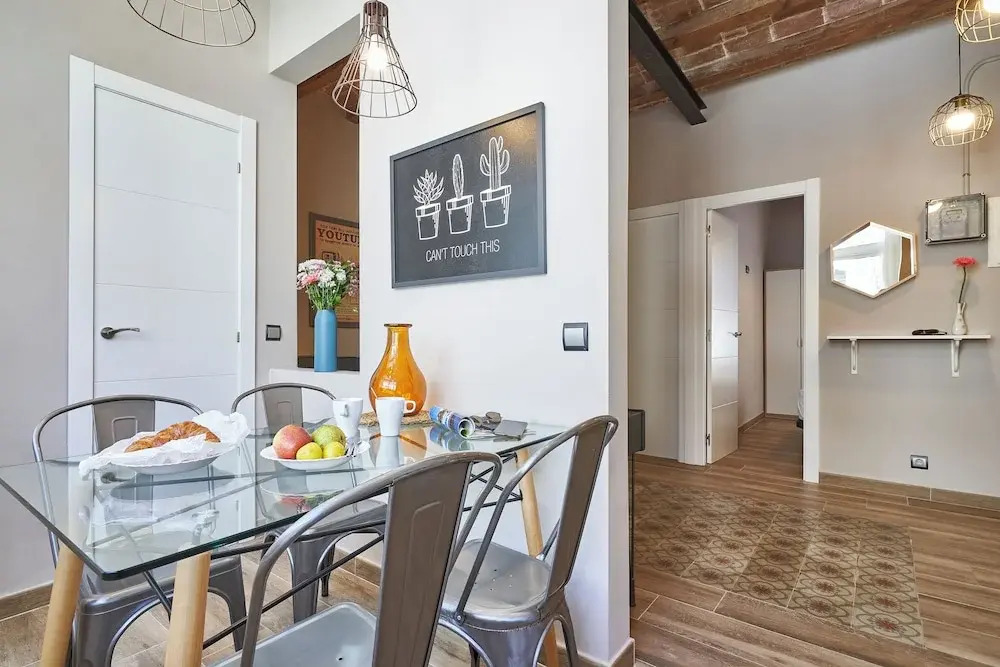 BeBarceloner Sants Apartments