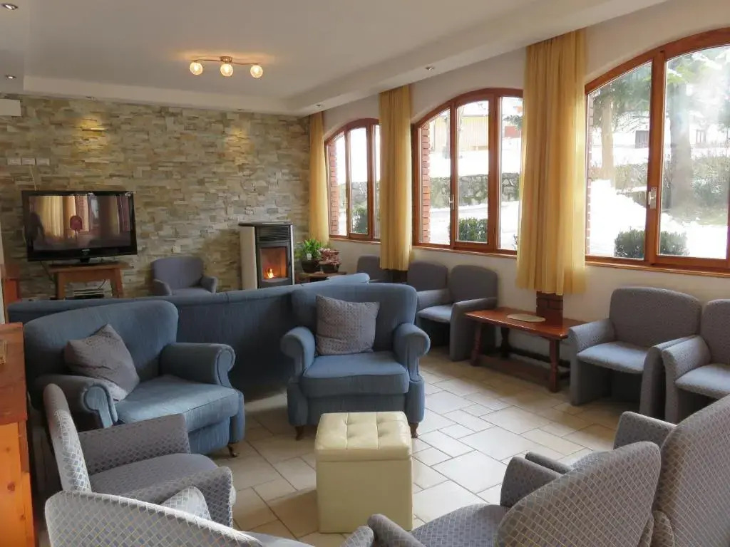 Hotel alle Rose Family inspired garden and spa