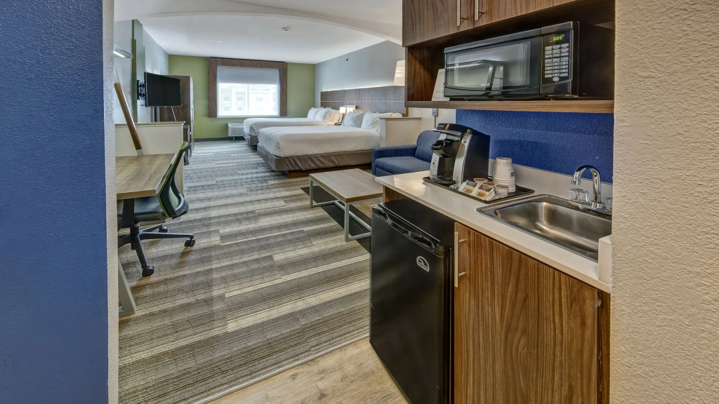 Holiday Inn Express Hotel and Suites Corsicana I-45 by IHG