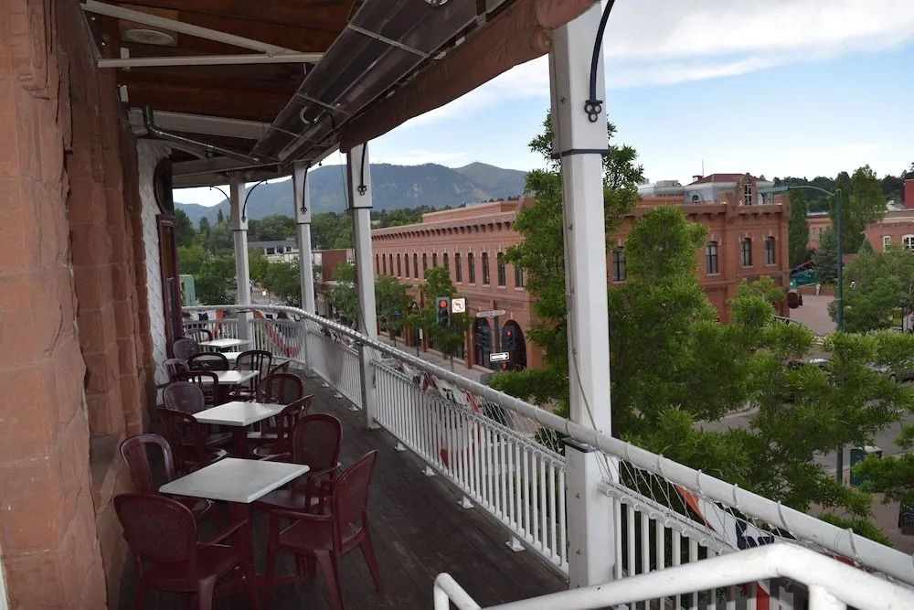 Weatherford Hotel