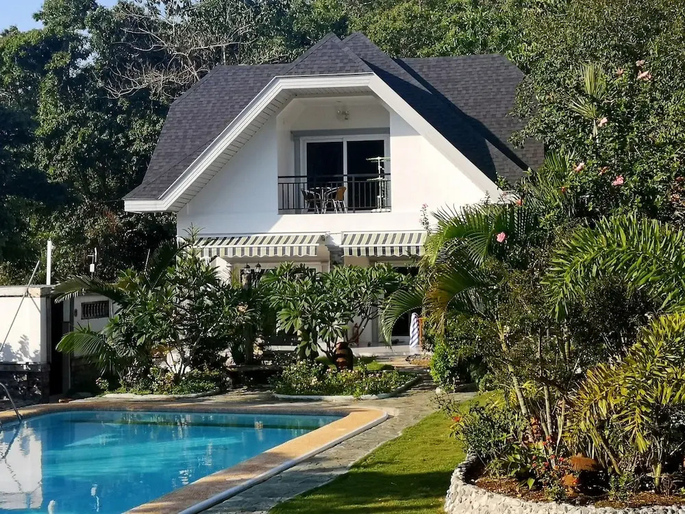 Garden Bungalows Resort