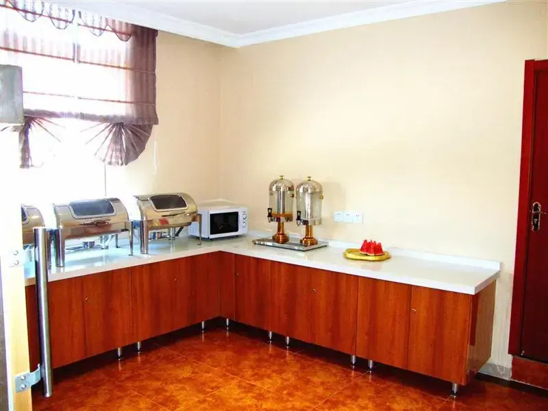 GreenTree Inn Shandong Jinan Suncun New District Express Hotel