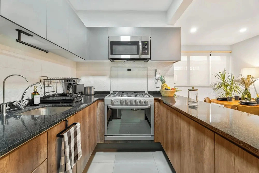 Modern Apt Private Rooftop Roma Nte 2 BR