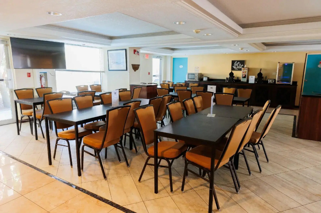 Garnet Inn & Suites, Orlando