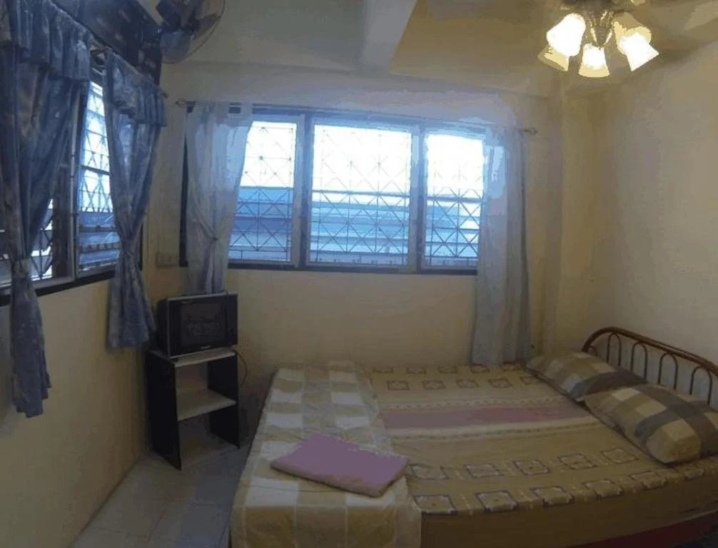 Nuan Cofe & Guesthouse