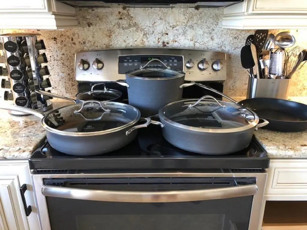 Palm Valley Full Access to Golf, Tennis, and Pickle Ball- Luxury 3 King Beds 3 Full Baths