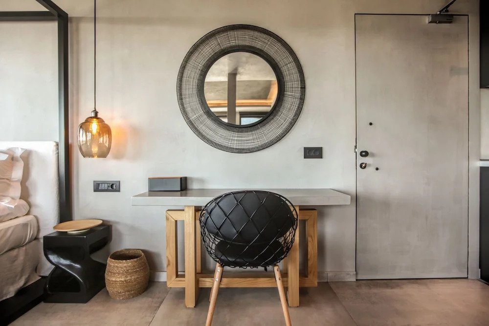 Meteora Heaven and Earth premium suites
