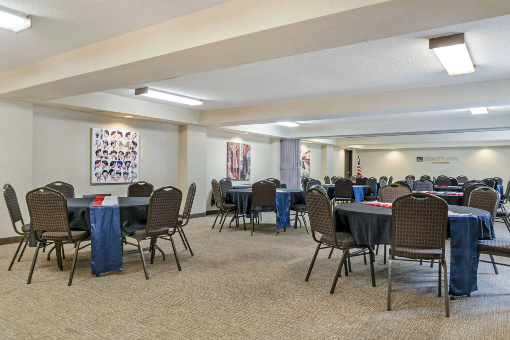 Quality Inn Saint Ignace I-75