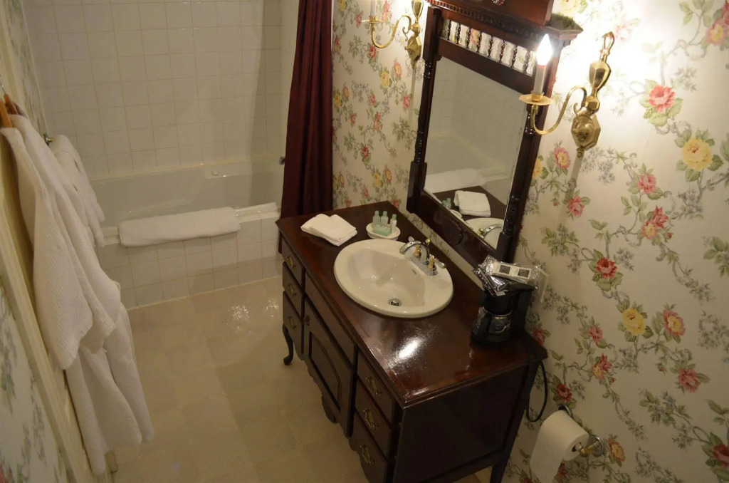Bedham Hall B&B