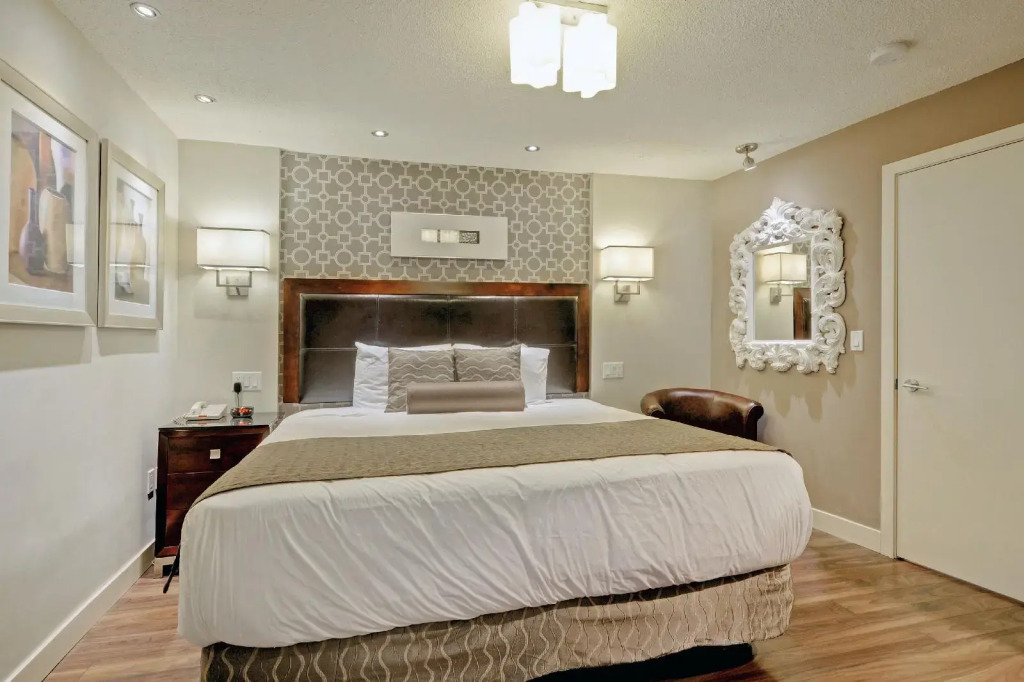 Helms Inn