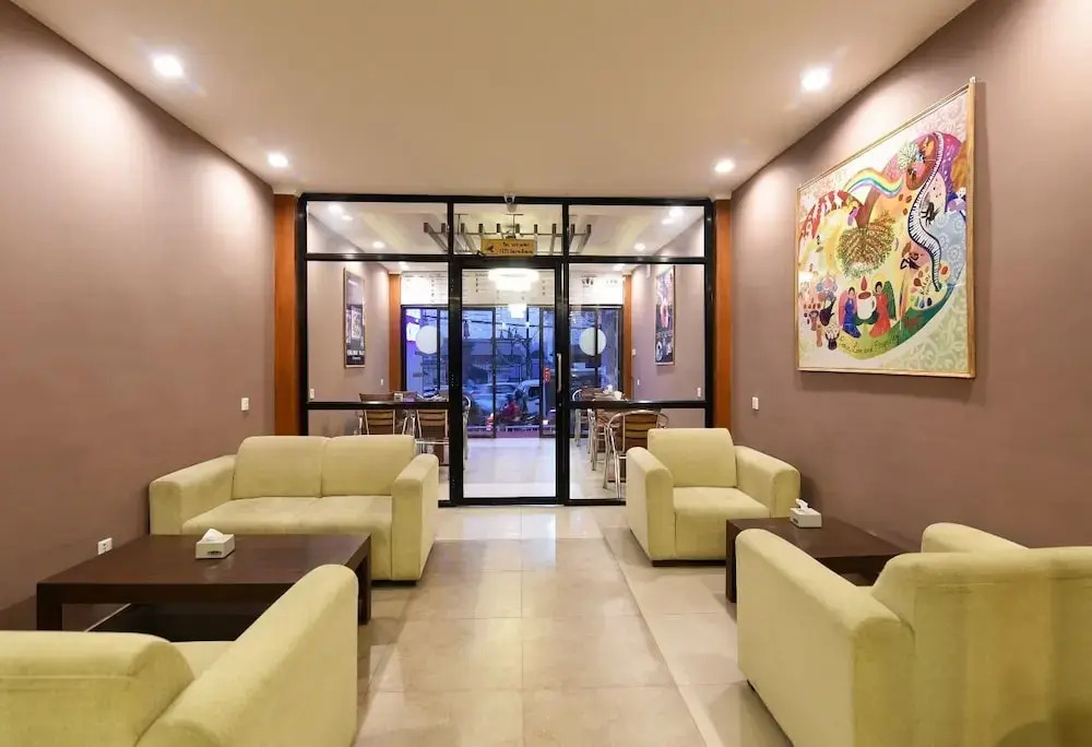 Hotel Harmony