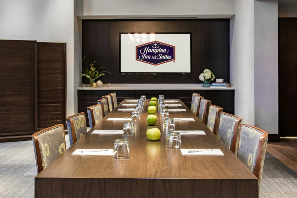 Hampton Inn & Suites Washington, D.C. - Navy Yard