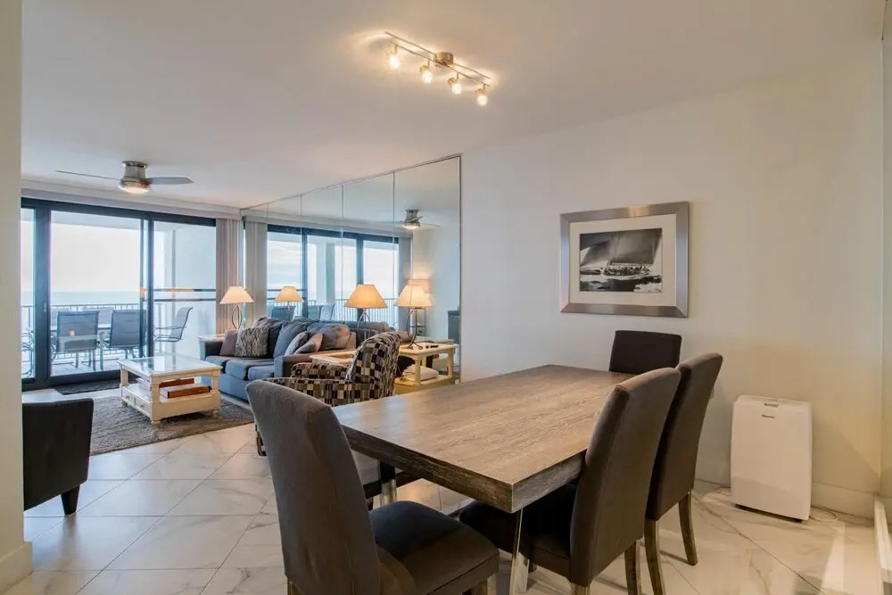Windward Pointe 1402