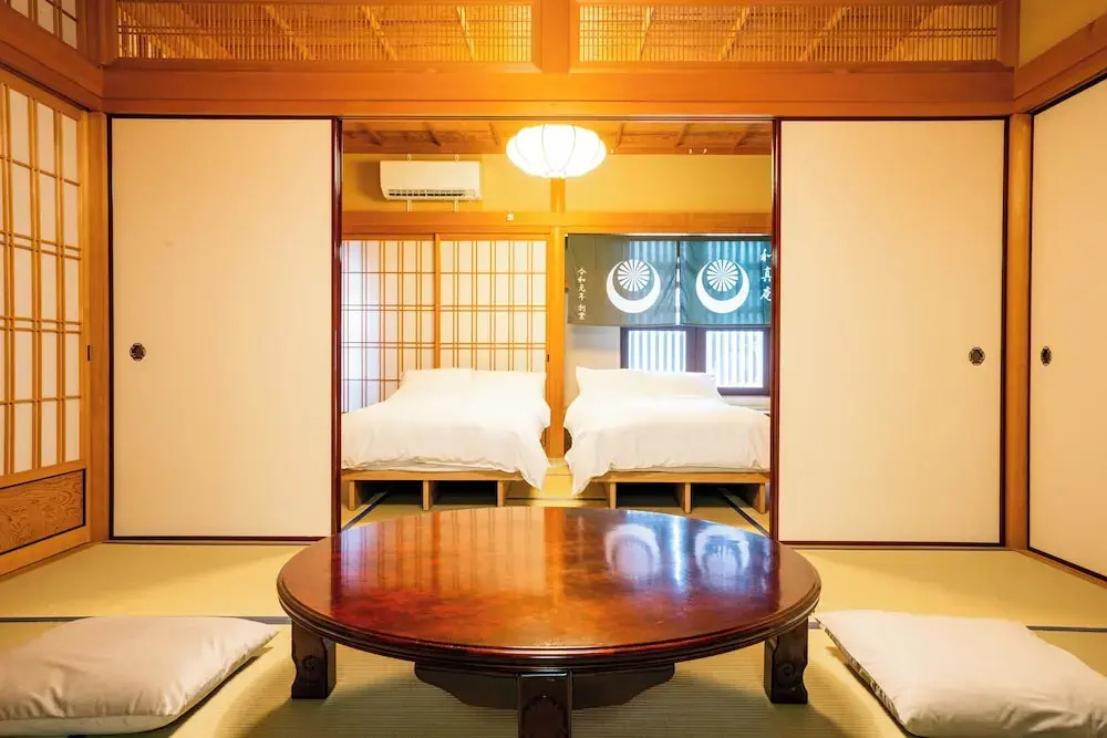 Koyasan Gokuraku Stay
