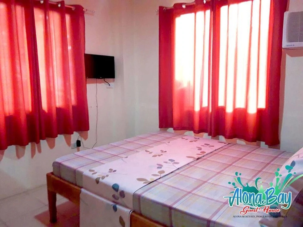 Alona Bay Guest House