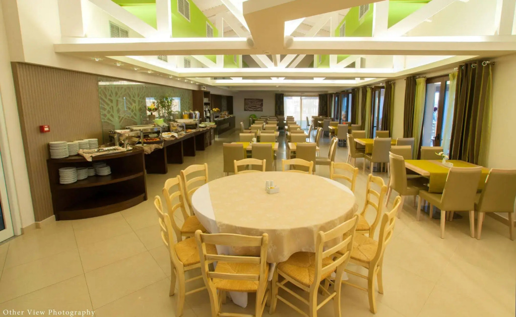 Arty Grand Hotel