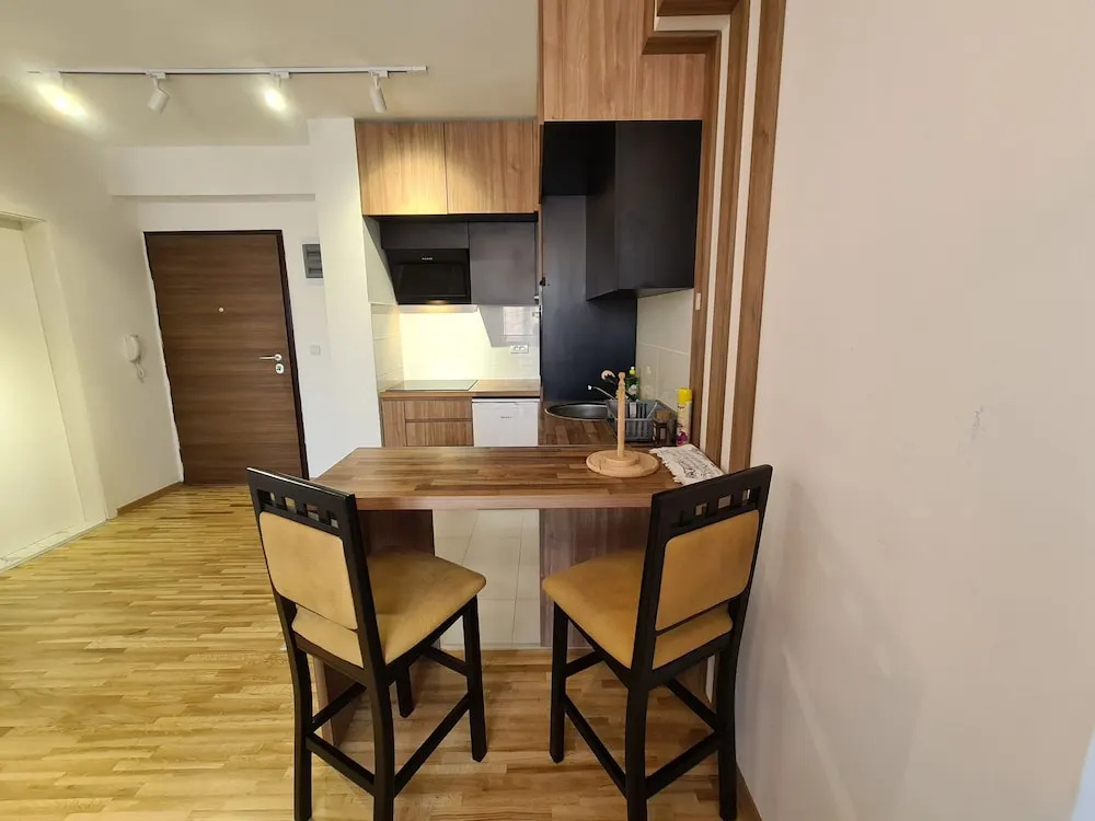 Urban Hostel & Apartments