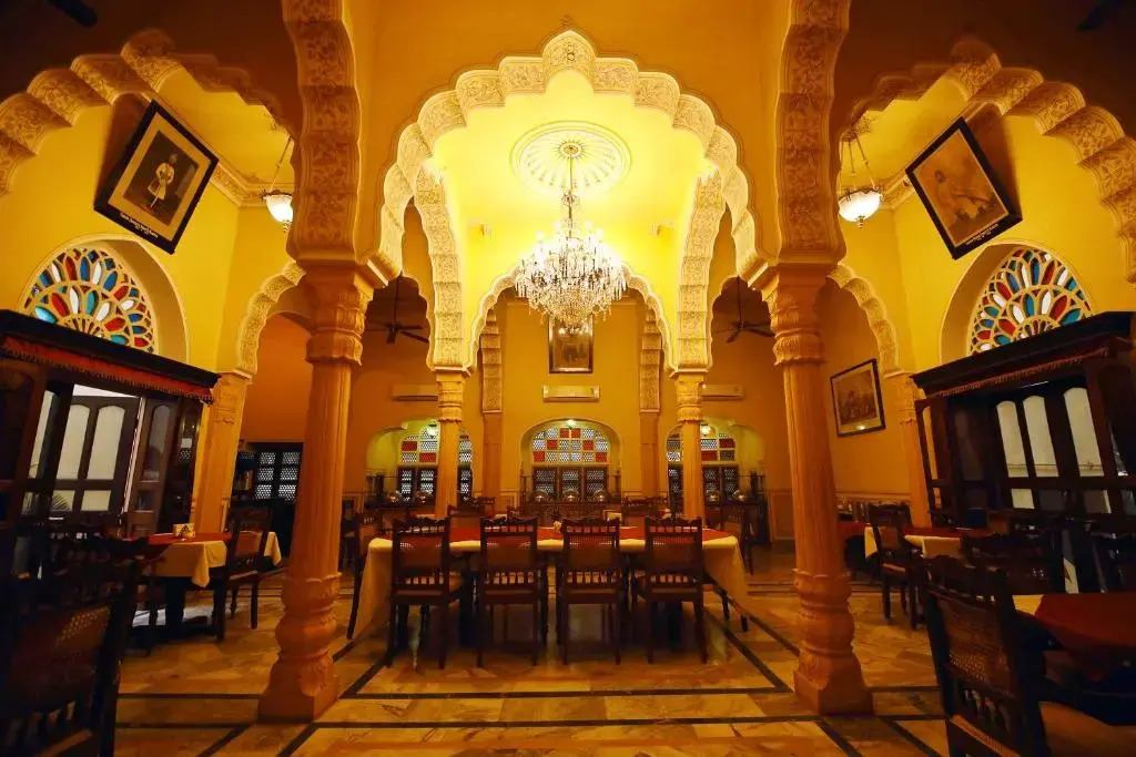 Hotel Narain Niwas Palace