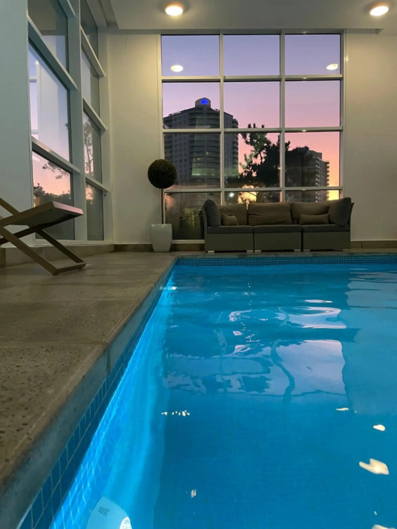 Apartamento en Torre One II (cerca de la playa, con piscina)