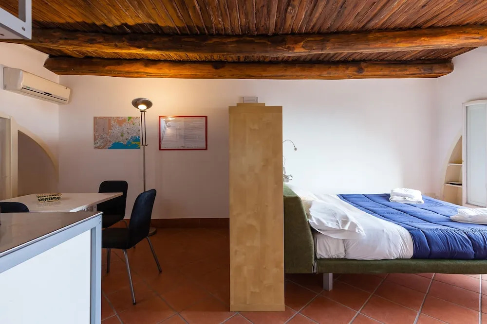 Apartment - Corso V. Emanuele V BH 85