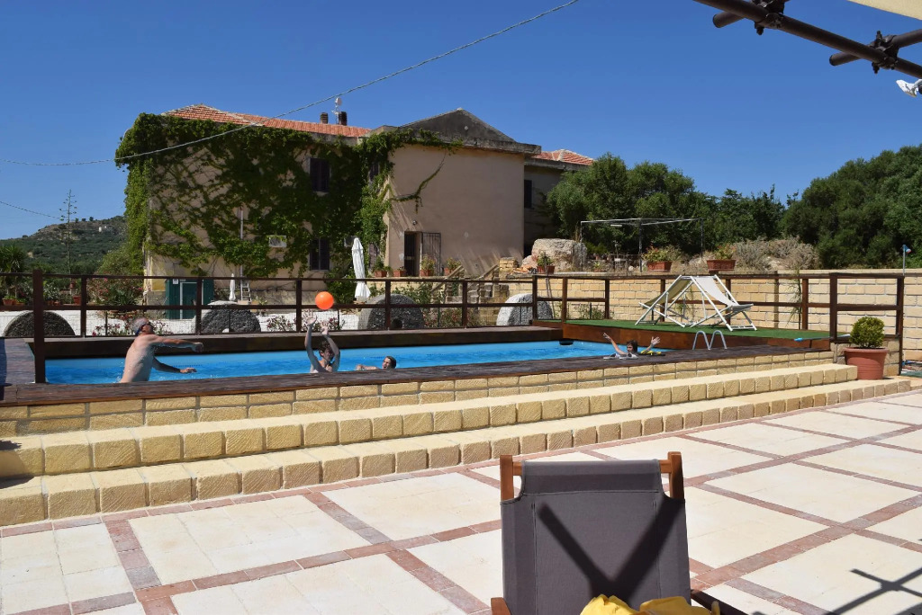 Accommodation ideal for a couple with a bimbo