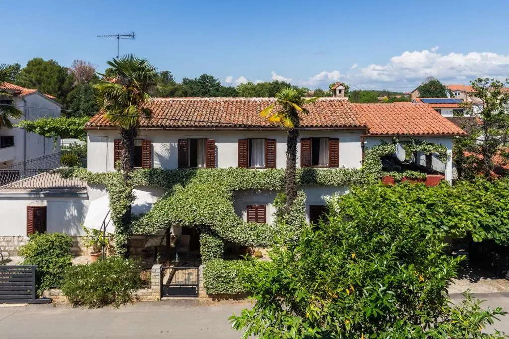 Anamarija Apartments Near the Beach And the Fantastic Adria Sea with Over 10 Small Islands Close by