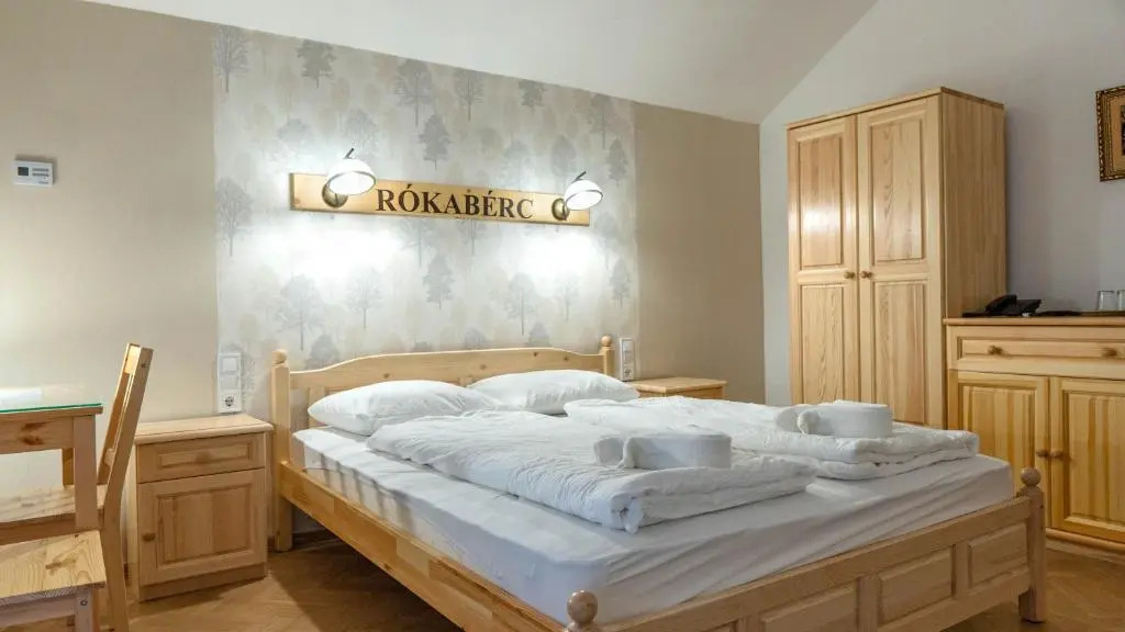 Rókabérc Vadászház Hotel