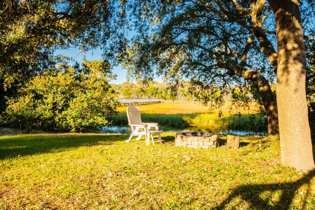 All About The Views by Oak Island Accommodations