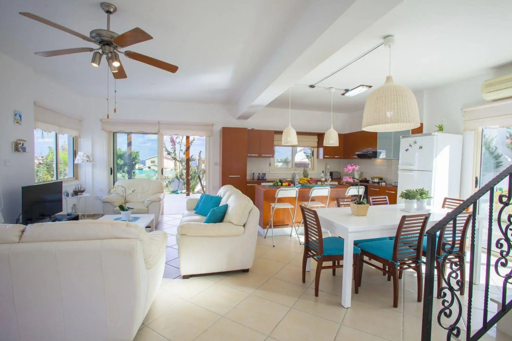 Villa Crystal Sea