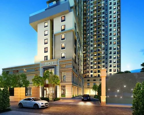 The Rich Sathorn-BTS Wongwian Yai Station - 4 Nights, Bangkok, Thailand